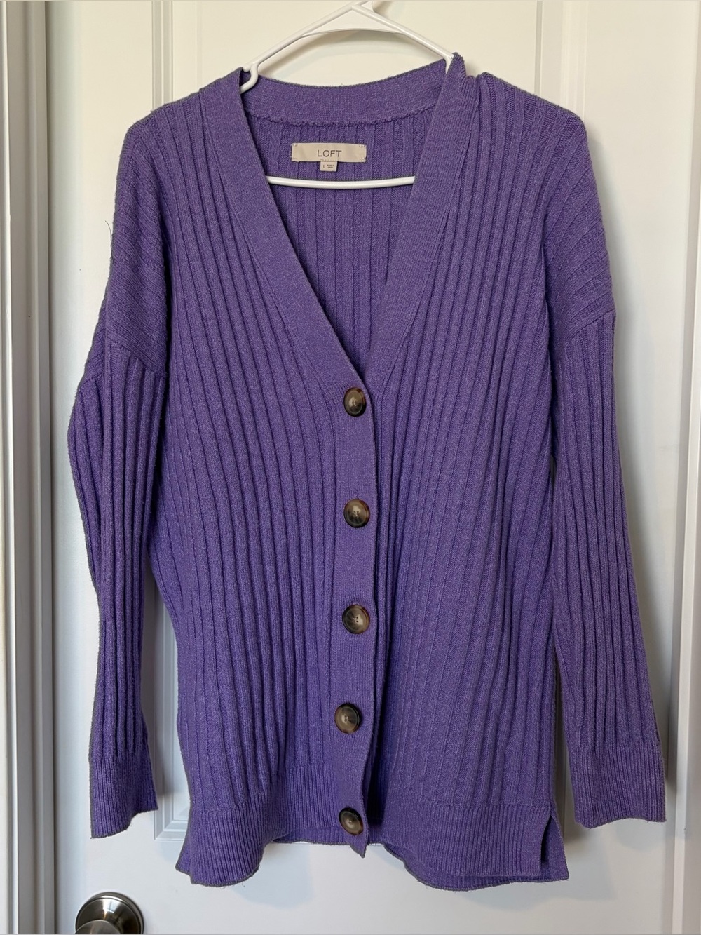 LOFT Lavender Ribbed V-Neck Button-Front Cardigan
Size L